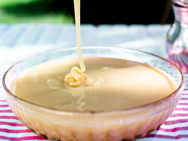 condensed milk, bowl