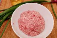 minced meat, plate