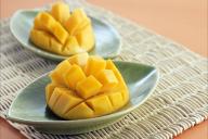 plates, mango